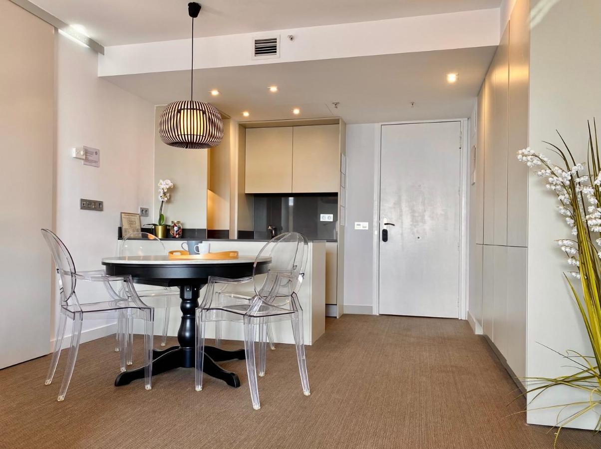 Charming Eurobuilding Skyline Madrid Apartment Bagian luar foto