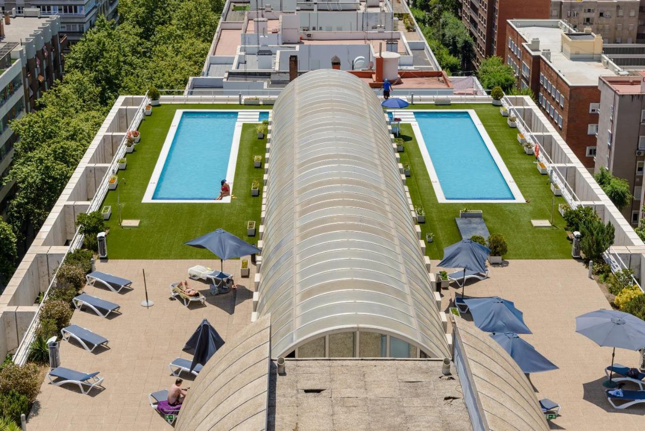 Charming Eurobuilding Skyline Madrid Apartment Bagian luar foto