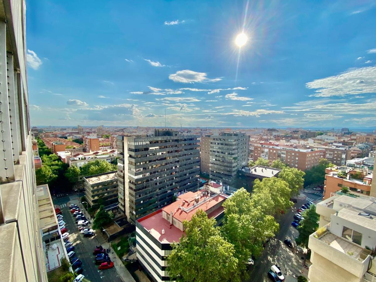 Charming Eurobuilding Skyline Madrid Apartment Bagian luar foto