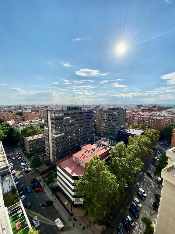 Charming Eurobuilding Skyline Madrid Apartment Bagian luar foto
